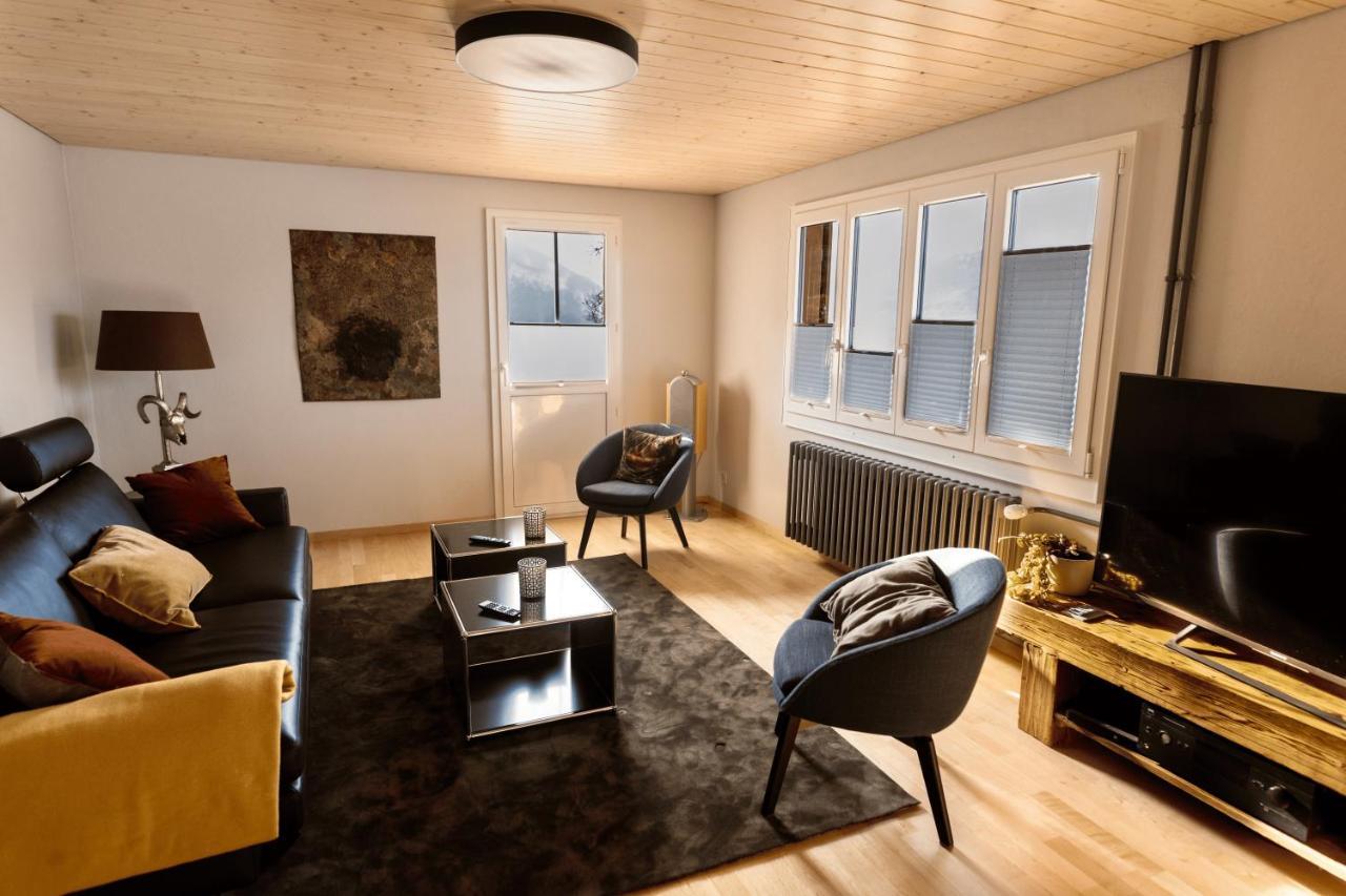 Chalet Egglen "Typical Swiss House, Best Views, Private Jacuzzi" Sigriswil Extérieur photo