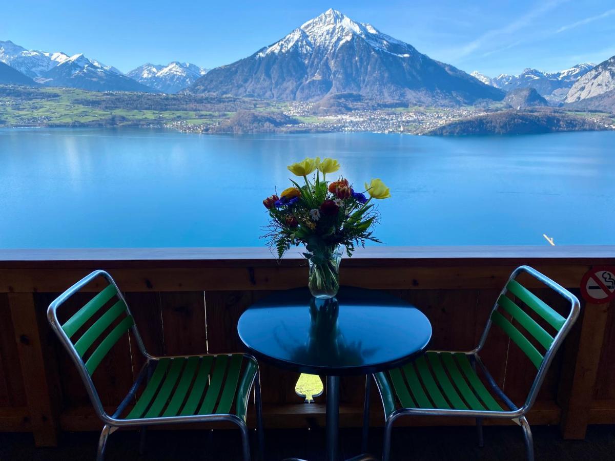 Chalet Egglen "Typical Swiss House, Best Views, Private Jacuzzi" Sigriswil Extérieur photo